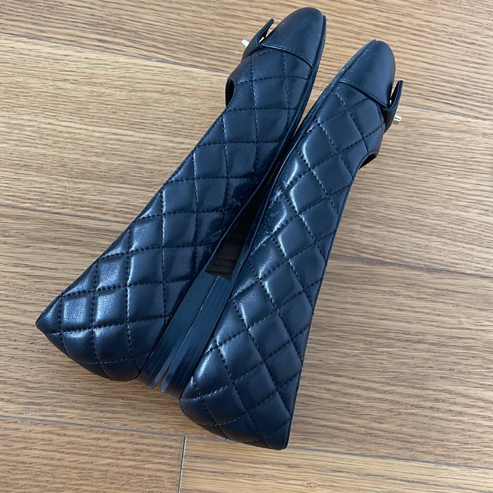 CHANEL Black Quilted Leather CC Logo Ballet Flats - Picture 7 of 9